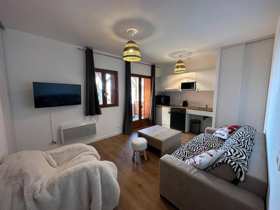 Superbe T2 Au Pied Des Pistes Apartment Guillaumes Ngoại thất bức ảnh